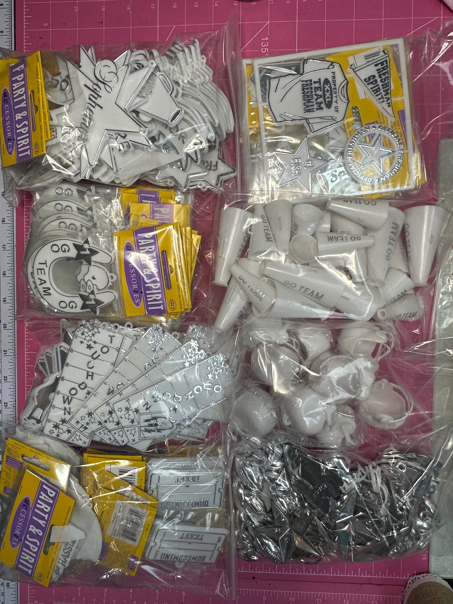 White and Silver Trinket Lot