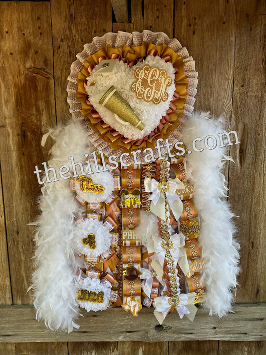 The Sweetheart - Triple Heart Mum - Homecoming Mum