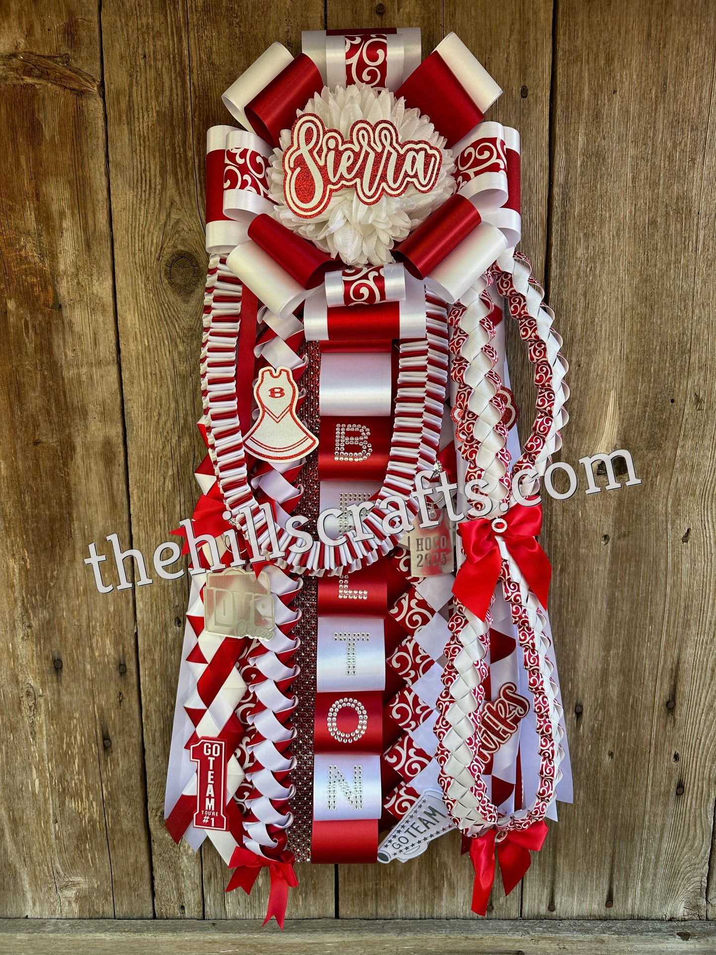 Regal Glamour - Homecoming Mum