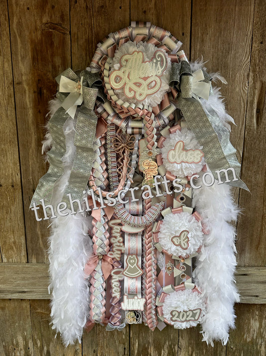 Diamond Diva - Homecoming Mum